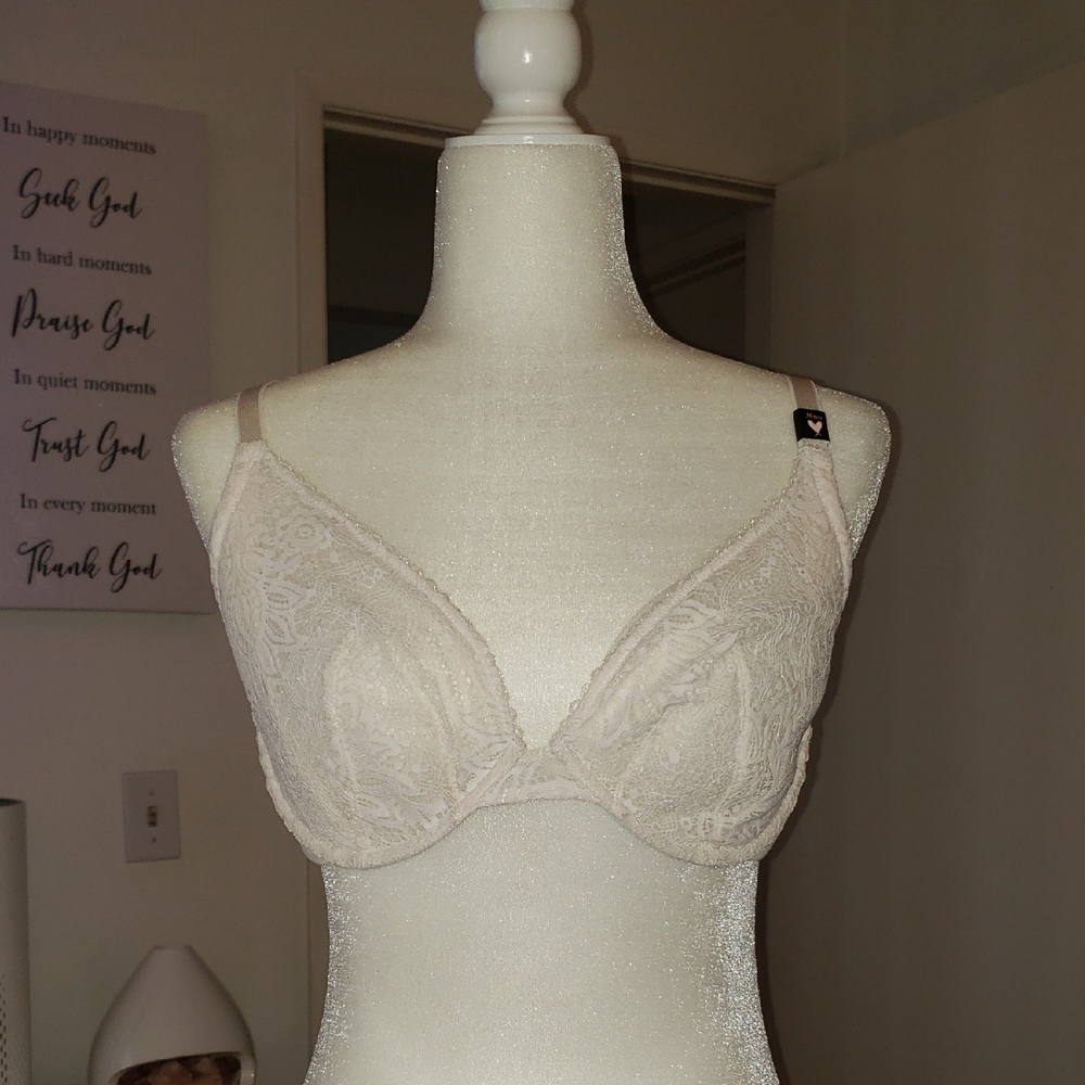 New! Very Sexy Unlined Lace Bra